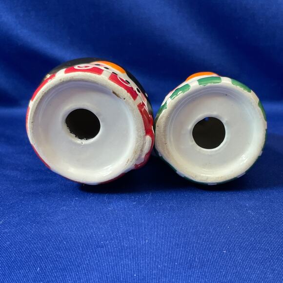 Pfaltzgraff Winter Holiday Snowman Salt and Pepper Shakers - Picture 6 of 6
